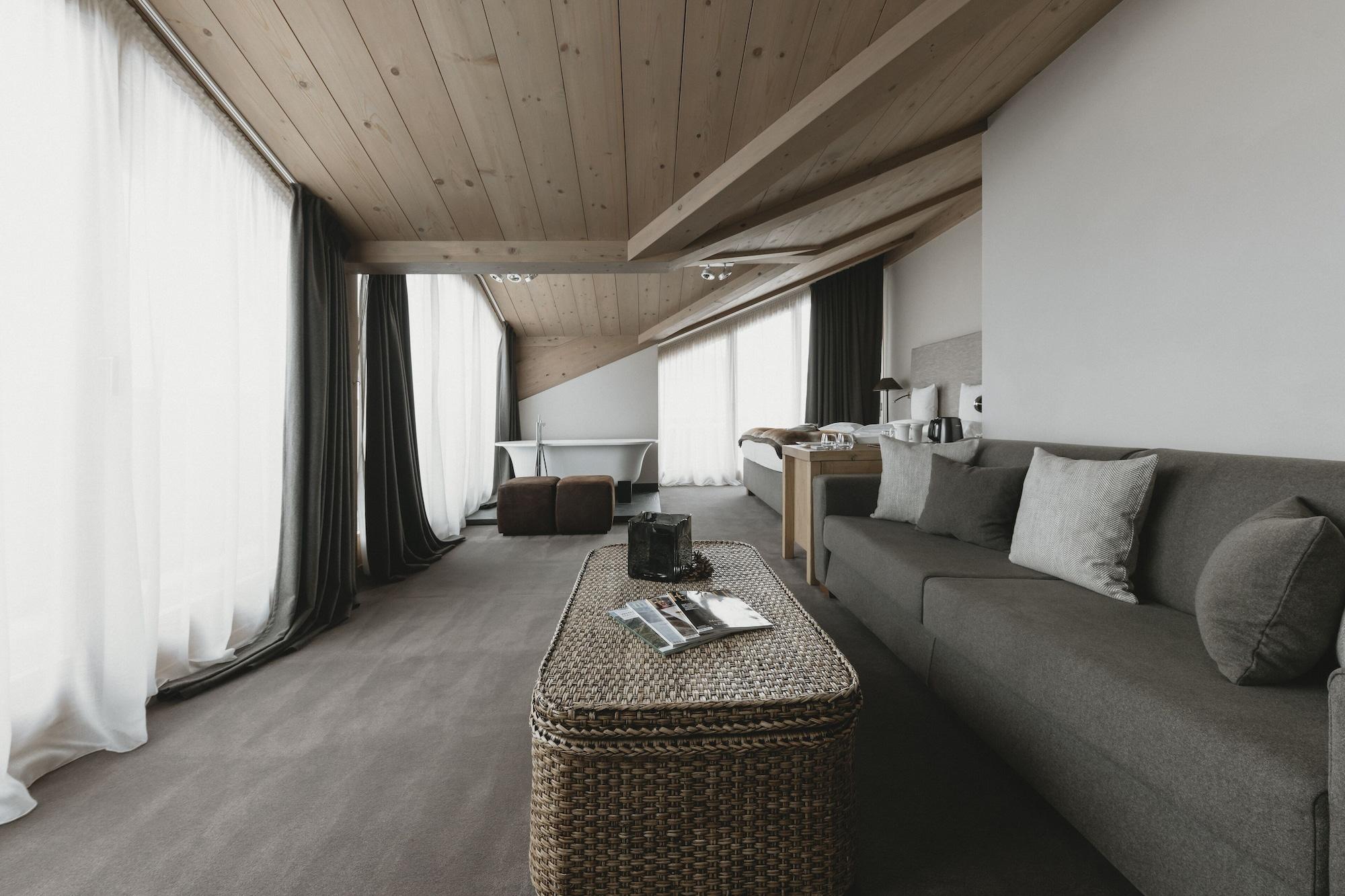 Eco & Wellness Boutique Hotel Sonne Livigno Luaran gambar