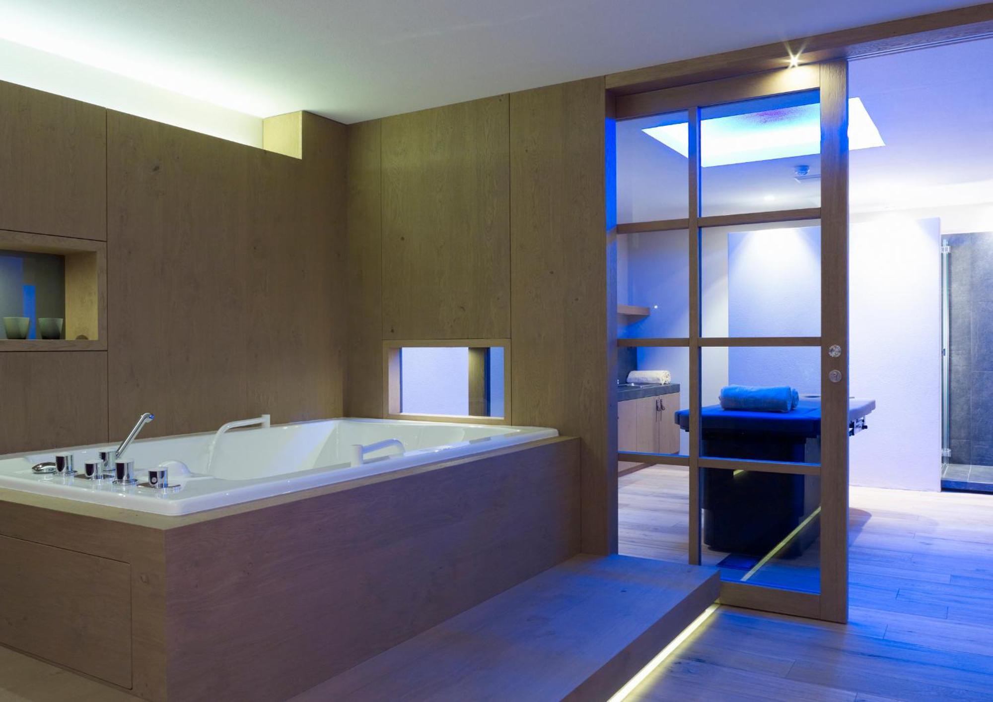 Eco & Wellness Boutique Hotel Sonne Livigno Luaran gambar